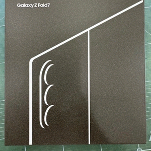 폴드7 > 17프맥256 구해요 웡하시면추금가능