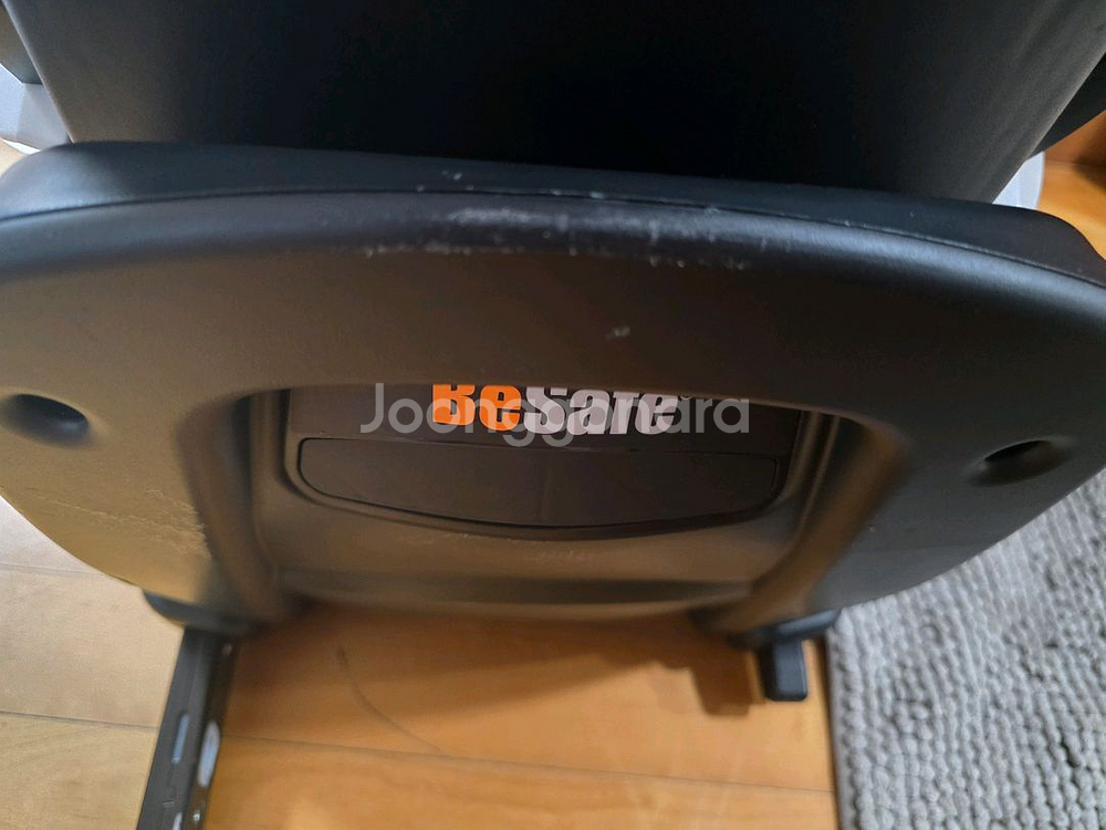 비세이프 이지턴비 아이소픽스 카시트--5