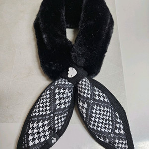 르꼬끄골프 머플러 거의새상품