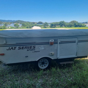 캠핑 카라반 트레일러