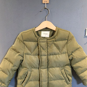 Cheek 아동용 덕다운 카키 패딩 점퍼 100