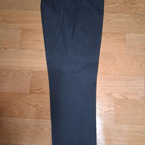 엘리트 교복 동복 바지색상회색 몇번 입어써요 20000