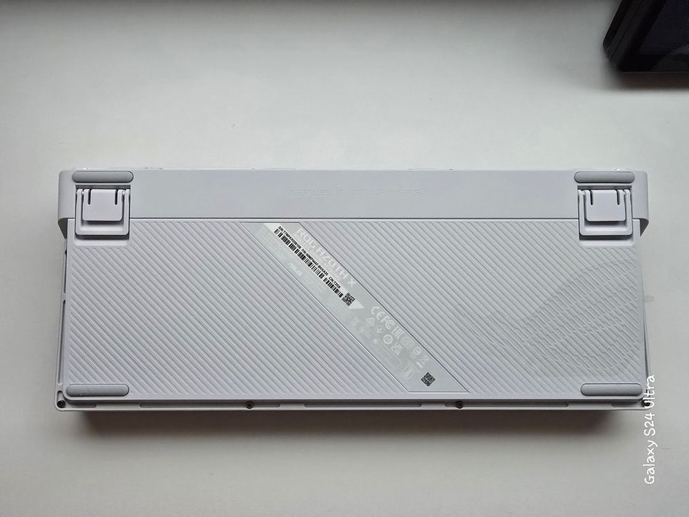 ROG AZOTH X V2 SNOW 한글 단순개봉--4