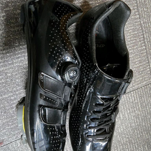 지로 팩터 테크레이스 사이클링 슈즈 45 285mm팝니다