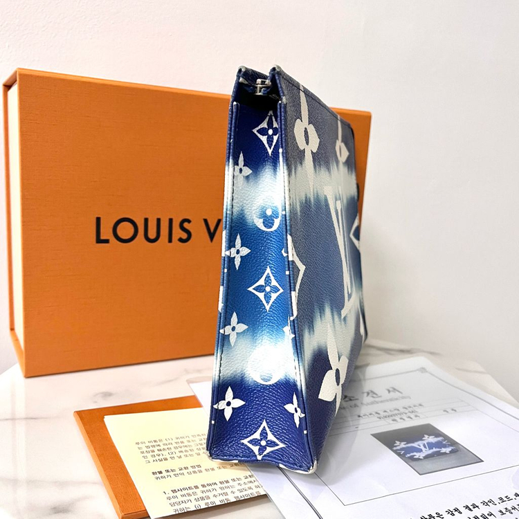 [A급/한정판] 루이비통 LV 에스칼 토일렛26 클러치백 가방--4