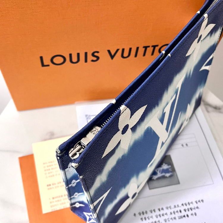 [A급/한정판] 루이비통 LV 에스칼 토일렛26 클러치백 가방--5