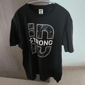스트롱줌바웨어 반팔티 프리사이즈(M정도)