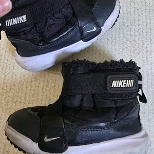 나이키 키즈 방한화 부츠 겨울부츠 150