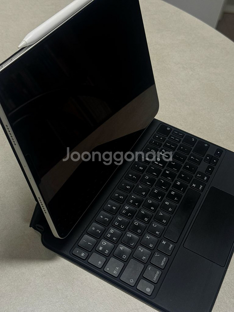 아이패드 프로 11인치 3세대 128GB wifi+정품 매직키보드, 애플펜슬2세대 외 구성품--1