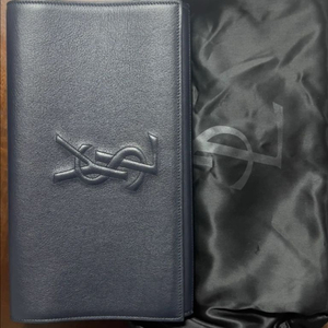 생로랑 YSL 벨드쥬르 클러치백