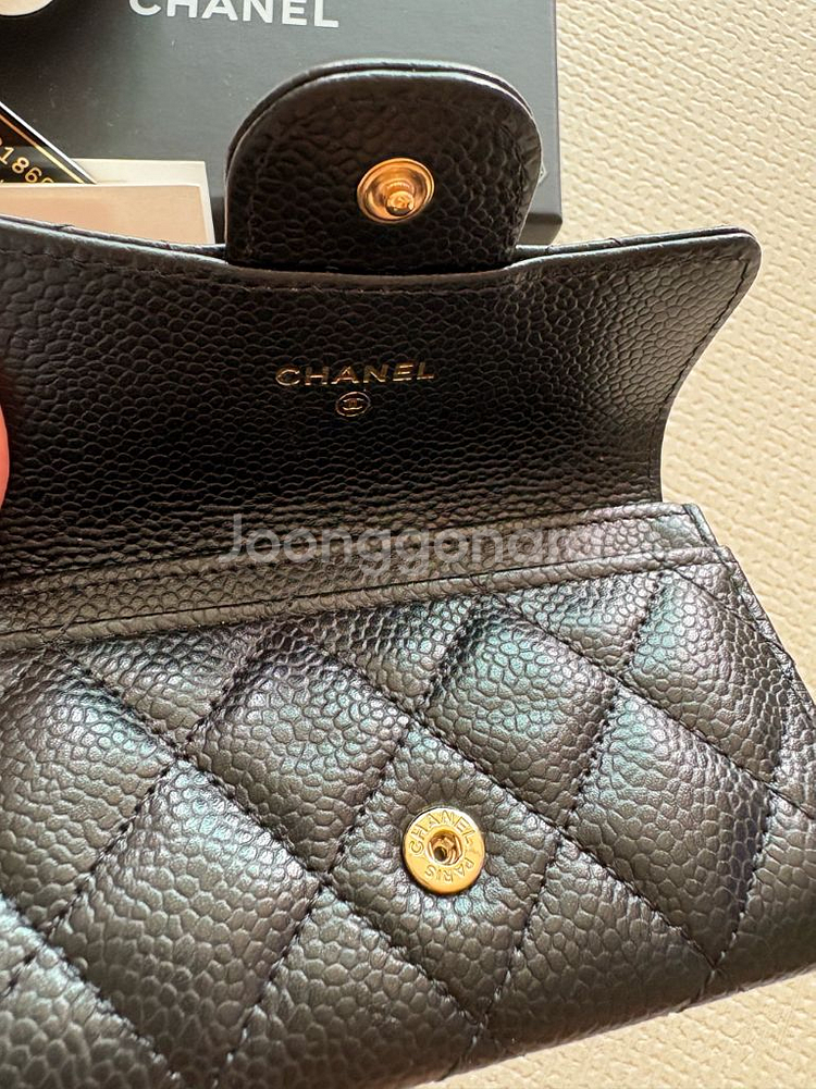 샤넬 클래식 똑딱이 카드지갑--1