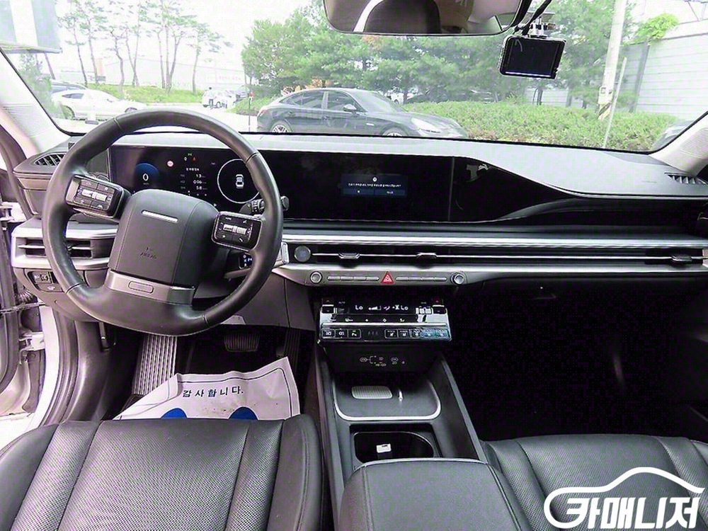 [현대]그랜저 (GN7) 가솔린 2.5 2WD 프리미엄 #가을특가 이미지
