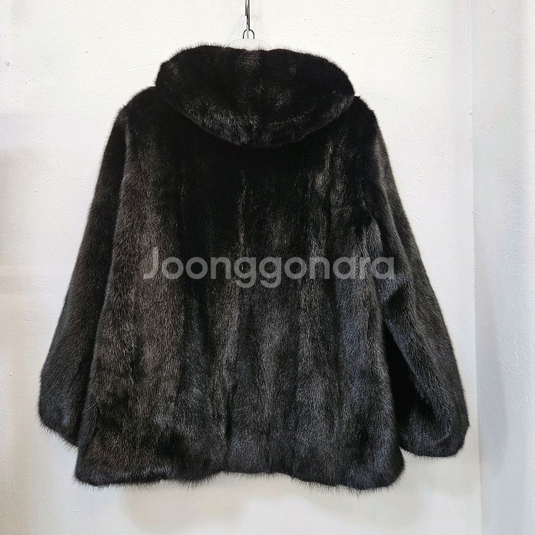 새제품 대동모피 풀스킨 후드밍크코트 택가 780만--5