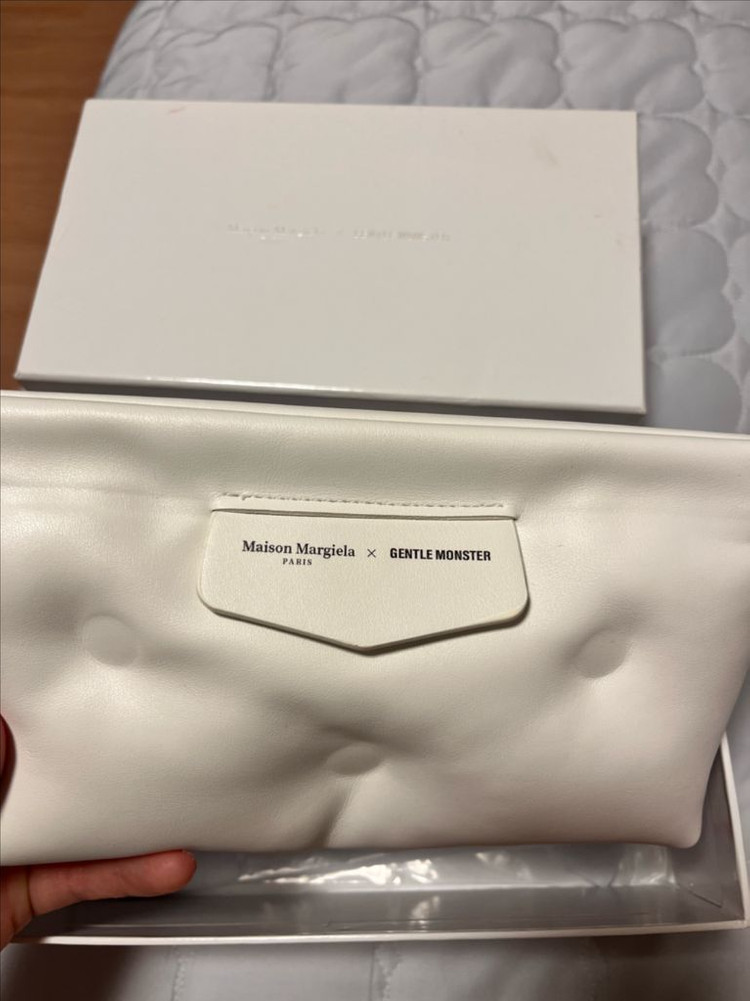 메종마르지엘라 젠틀몬스터 안경 mm010 이미지