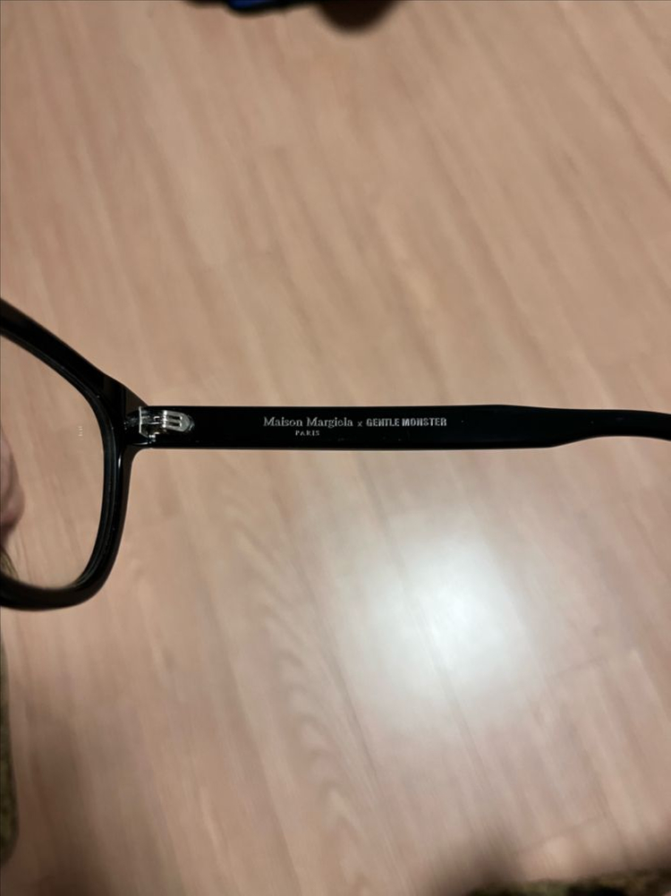 메종마르지엘라 젠틀몬스터 안경 mm010 이미지