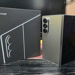 폴드7 512 실버 자급제 풀박스 삼케플 및 1년내 1회 교체수리지원