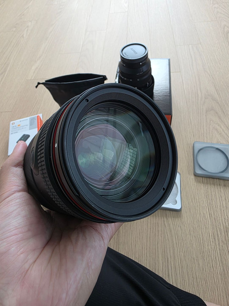 소니 A7C II 실버 + 삼양 35150 이미지