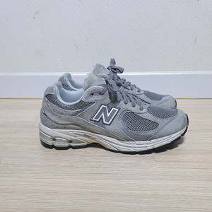 뉴발란스 2002R 그레이 운동화 270