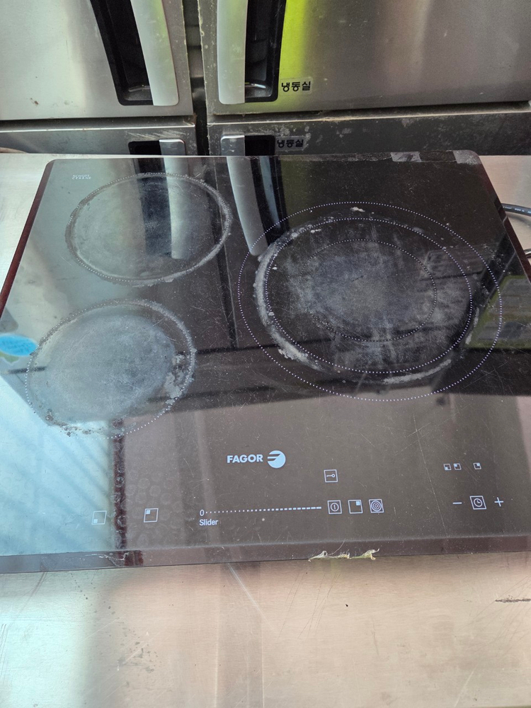 파고 전기레인지 3구--1