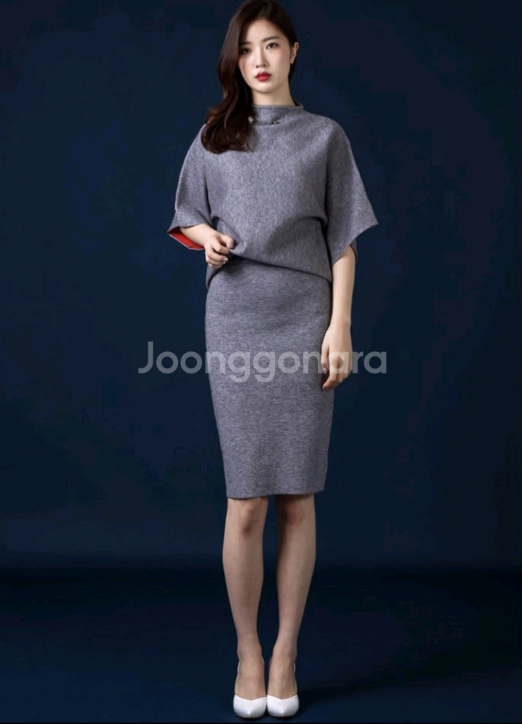 [새상품]가오리핏 니트 투피스--5