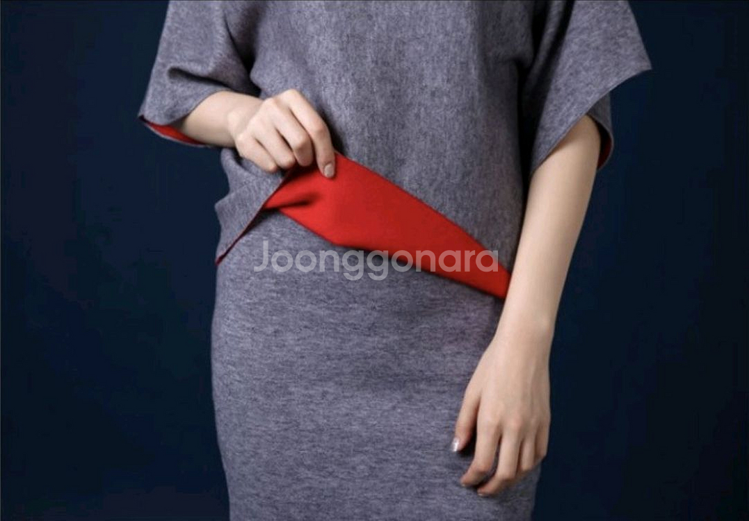 [새상품]가오리핏 니트 투피스--9