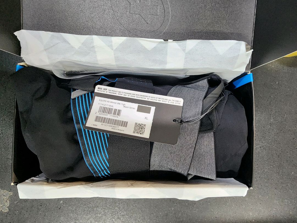 아소스 이큅RS S9 윈터빕 팝니다--1