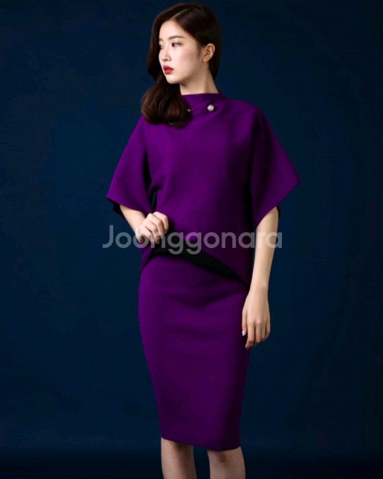 [새상품]가오리핏 니트 투피스 퍼플--0