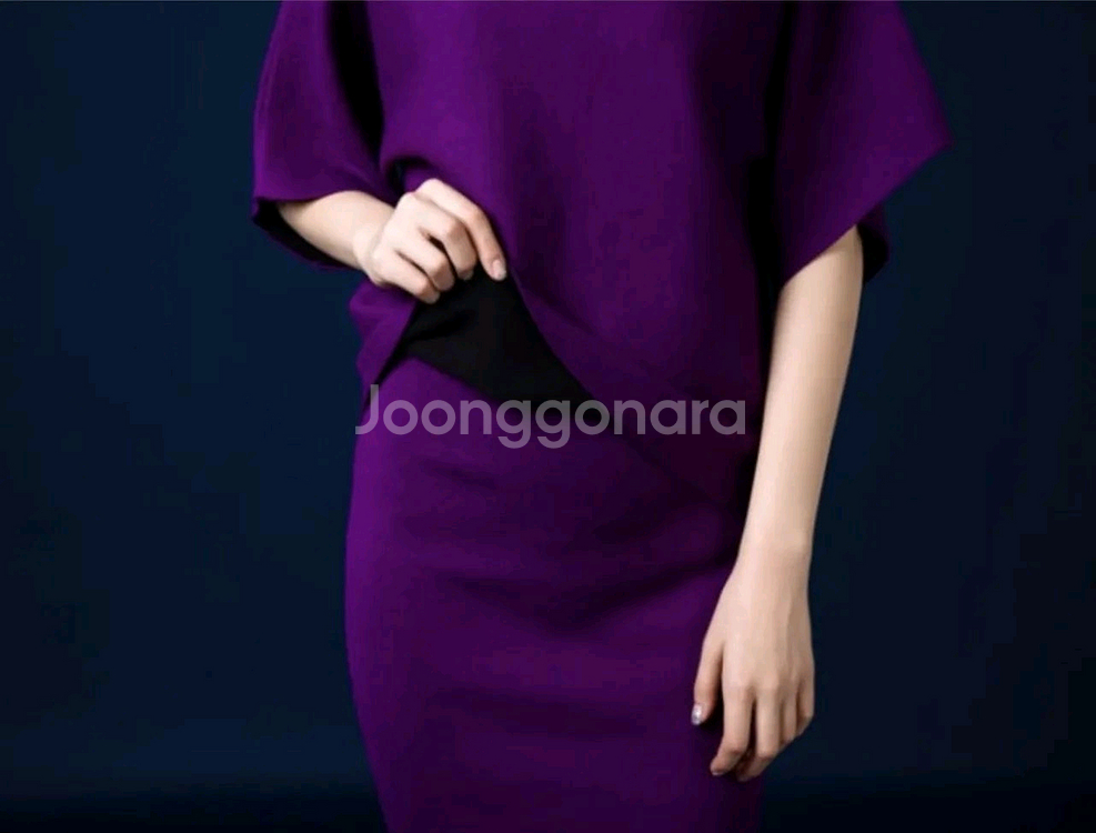 [새상품]가오리핏 니트 투피스 퍼플--3