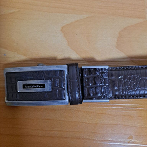니콜밀러 브라운 악어 가죽 남성 벨트