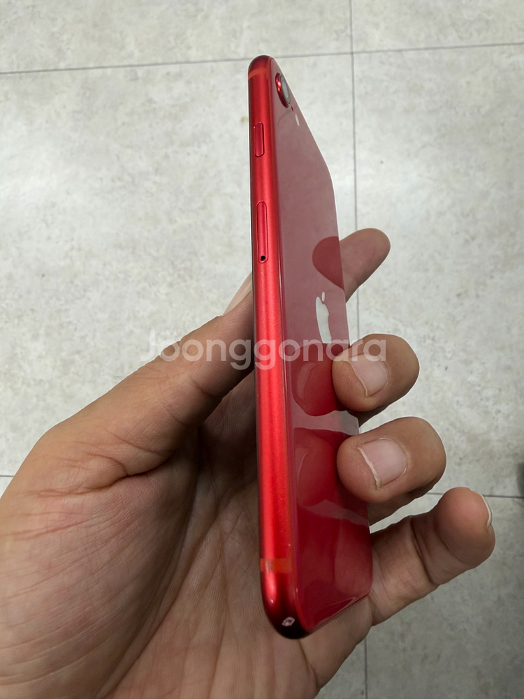 새제품같은 아이폰SE2 256G 레드 배터리 100%--12