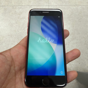 새제품같은 아이폰SE2 256G 레드 배터리 100%