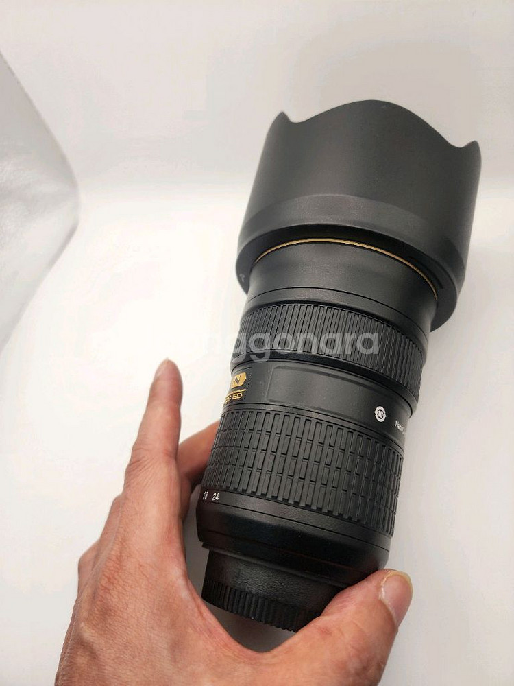 니콘 AF-S 24-70mm F2.8 ED 렌즈--8