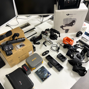 소니 FX3, 2470 gm2, 오즈모 액션5, 로닌 rs3 프로 등 카메라 장비 팝니다
