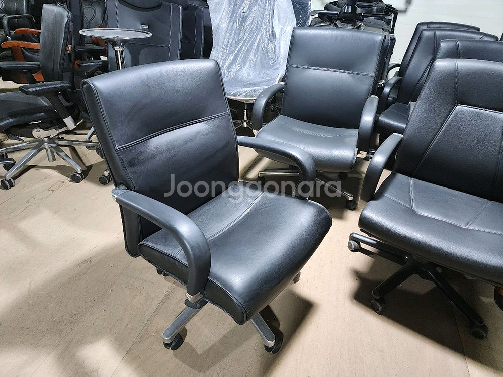 퍼시스 레가시 가죽의자--0