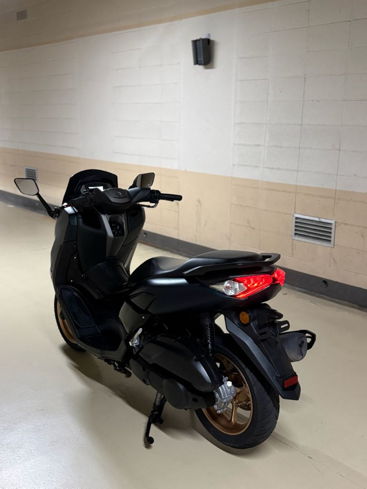 야마하 23년식 nmax155 이미지