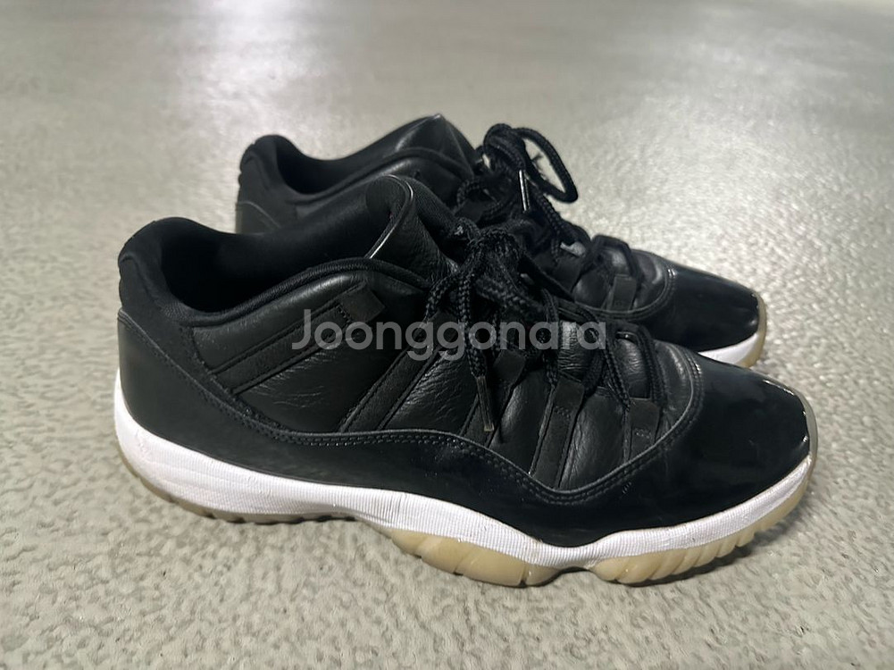 조던 11 레트로 로우 72-10 285--0