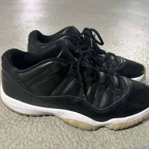 조던 11 레트로 로우 72-10 285