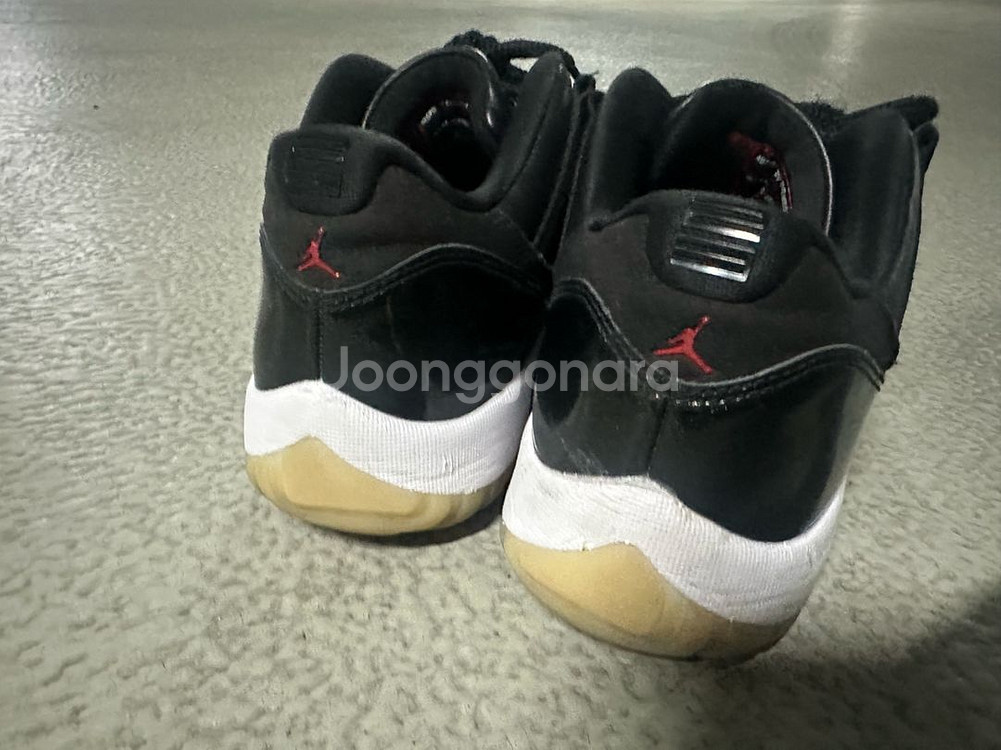 조던 11 레트로 로우 72-10 285--4