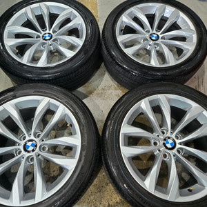 bmw f10 5시리즈 에어로다이나믹 18인치 순정 휠타이어 판매합니다