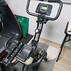 자전거형 운동기구