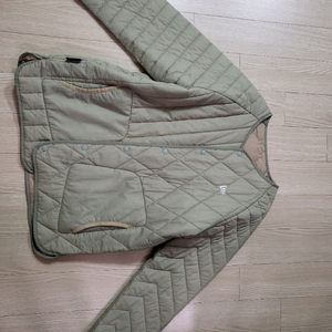 뉴에라 경량패딩점퍼 160 이미지