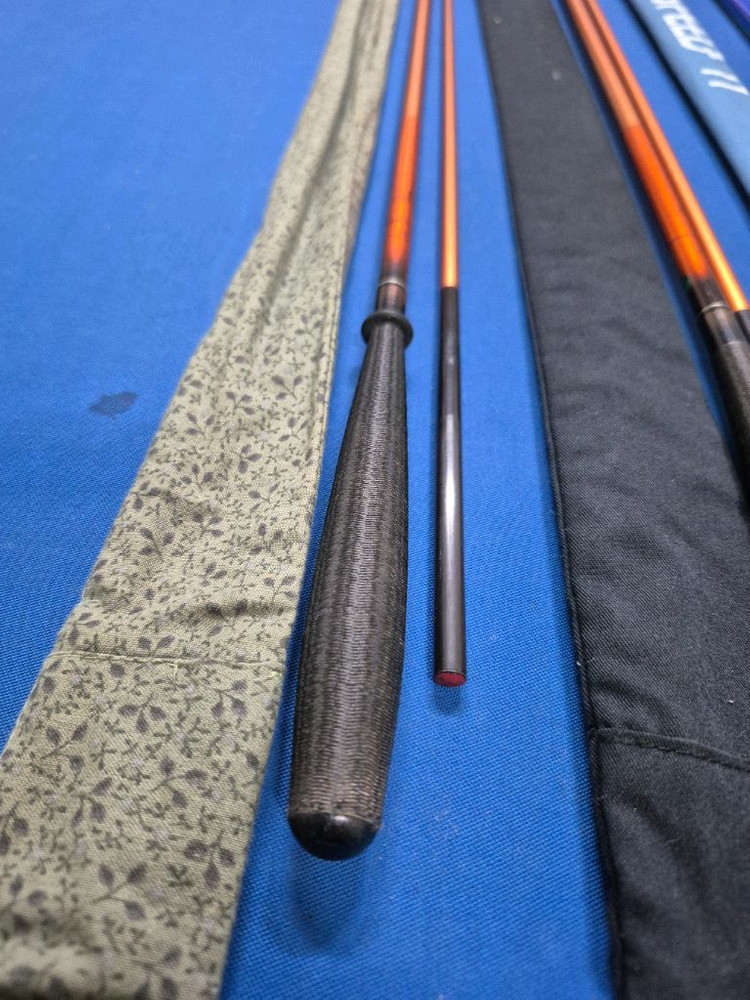 다이와 열화 13척 천봉검 11척 일격 10척 13척 동와 낚시대 내림 중층 흑일색 애경 에그리나등 A급 이미지