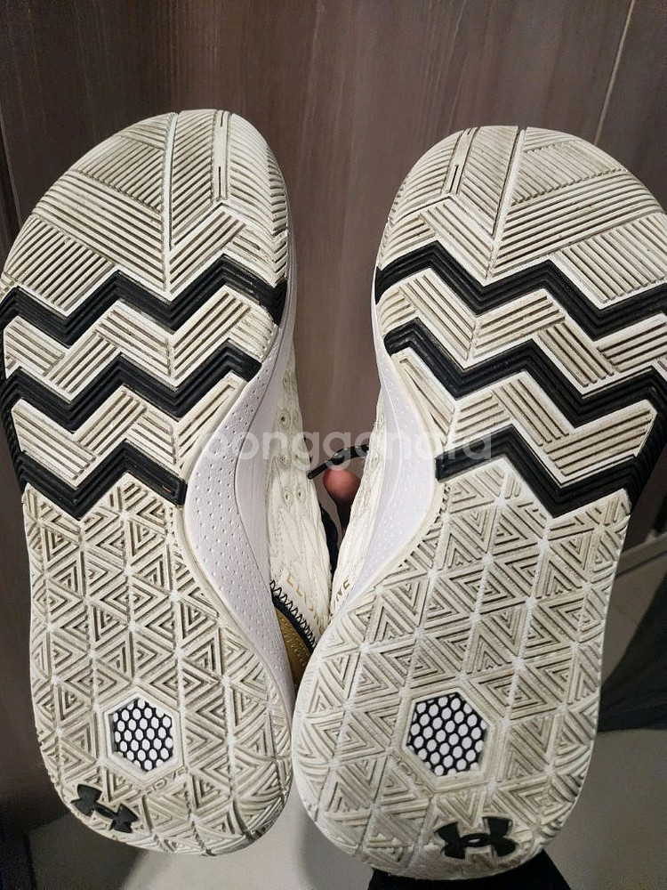 언더아머 해벅5 농구화(270)--4