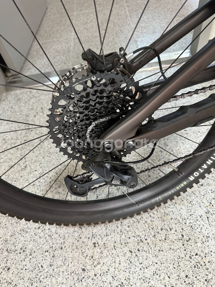 스페셜라이즈 터보리보 sl2 카본 판매(전기자전거)--3