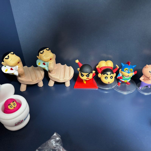 짱구 피규어 판매합니다