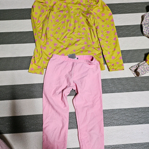 베베테일러 여아래쉬가드 120,140