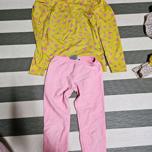 베베테일러 여아래쉬가드 120,140