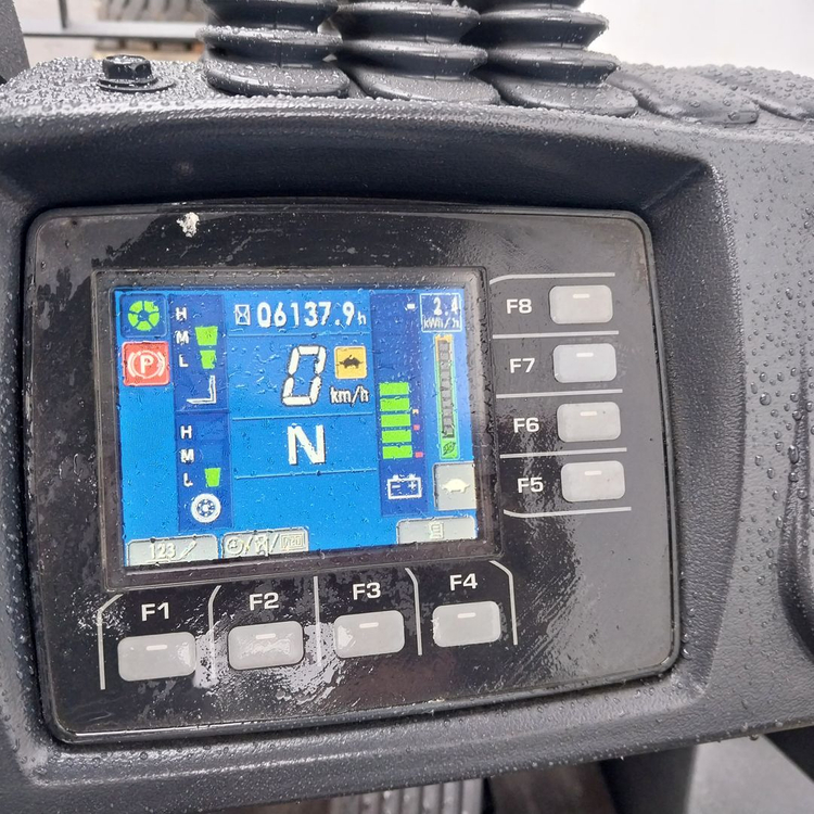 코마스 전동지게차2.5톤 사이드쉬프트장착 리튬형무보수베터리 이미지