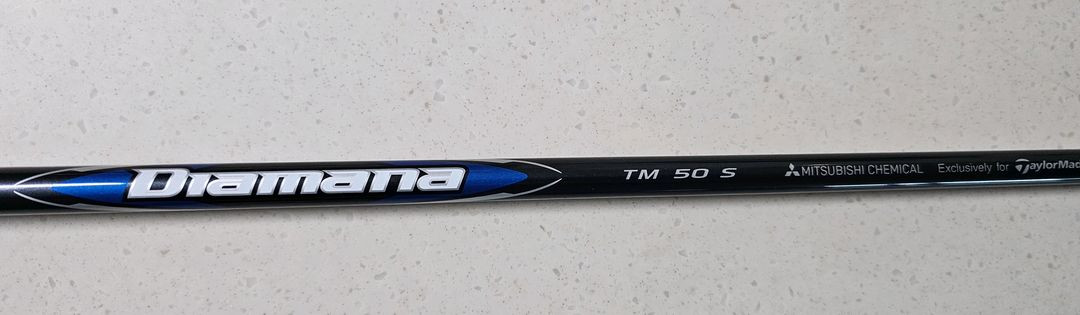 테일러메이드 Qi35 드라이버--4