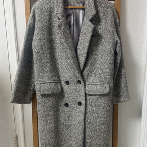 회색 롱코트 그레이 부클 더블 코트